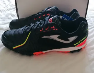 Scarpe Joma calcetto nere