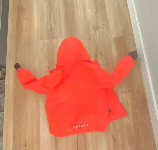 Chaqueta nieve roja con capucha