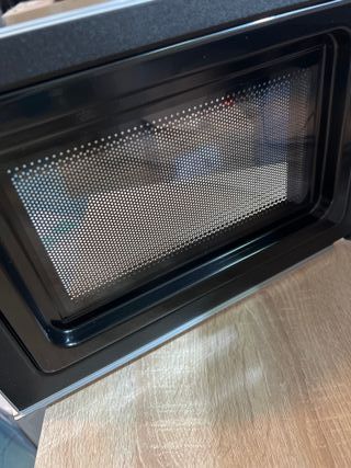 Microondas Hanseatic Plata