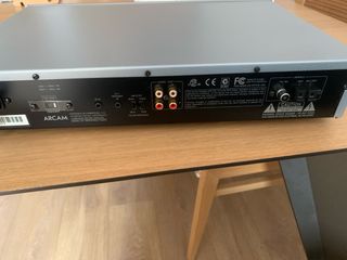 Sintonizador Arcam T61 RDS con Mando