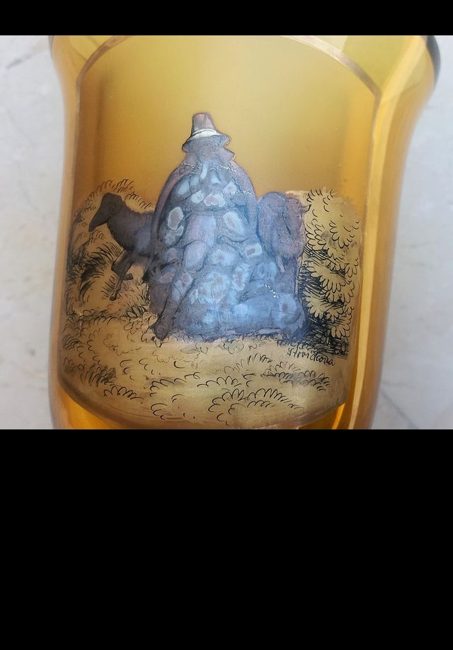 Jarrón antiguo cristal ambar