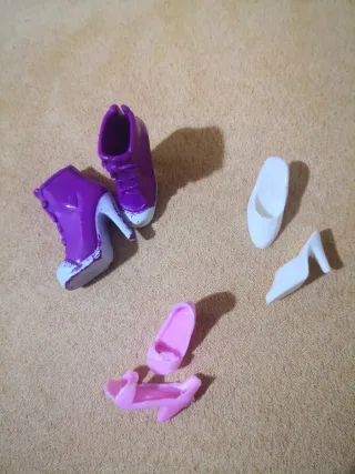 Lotto scarpe Barbie