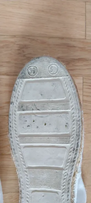 Zapatillas blancas tela N39