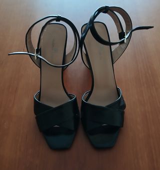 Sandalias Gloria Ortiz Piel Negras T.39