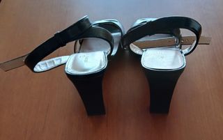 Sandalias Gloria Ortiz Piel Negras T.39