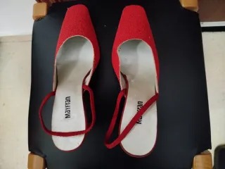 Zapatos de tacón Mayfran rojos