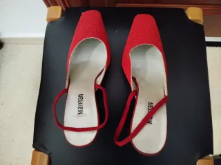 Zapatos de tacón Mayfran rojos