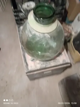 Damajuana de cristal verde