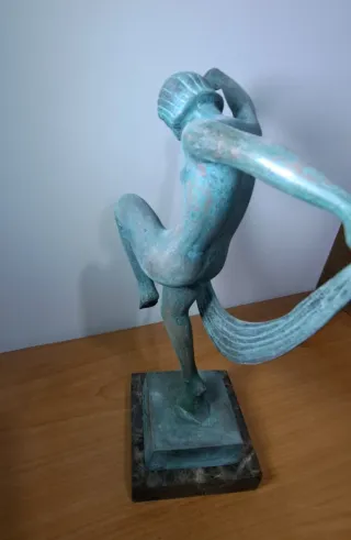 Bailarina de bronce