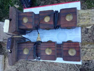 Lámparas de mesa rústicas madera y metal