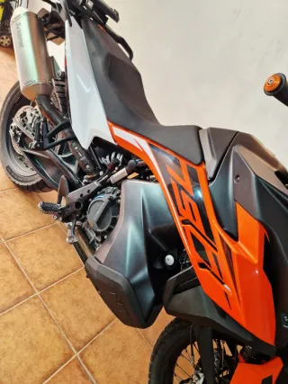 KTM Adventure 790