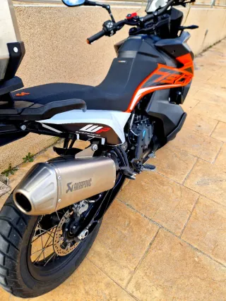 KTM Adventure 790