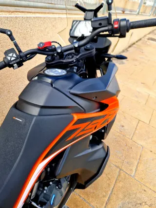 KTM Adventure 790