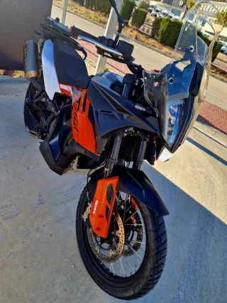 KTM Adventure 790