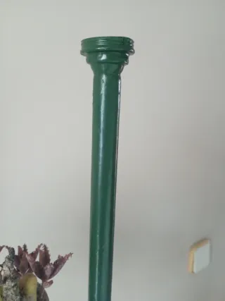 Lámpara de pie forja verde