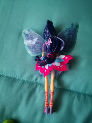 Lotto 4 bambole Winx Club con ali