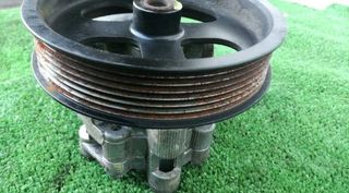 Toyota 179858 bomba de dirección corolla verso r1