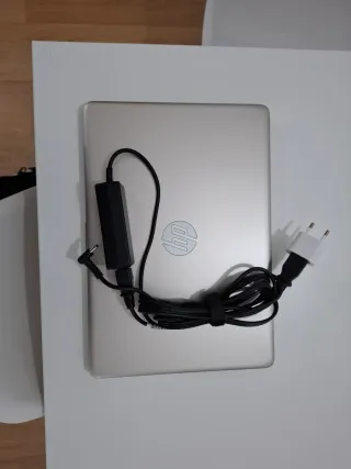 Portátil HP Gris/Plateado