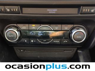 Mazda Mazda 3 2.0 GE Sedan Luxury MT 88 kW (120 CV)