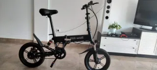 Bicicleta Eléctrica Plegable Negra