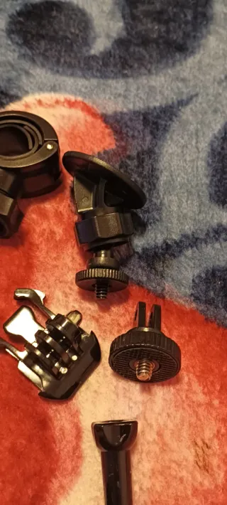 Cámara de acción con accesorios