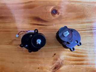 2 Motores Cepillo Lateral Conga 2499/2299