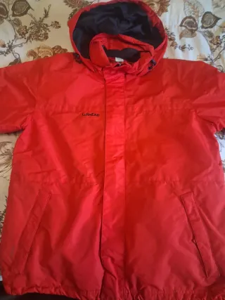 Giacca da neve rossa taglia S