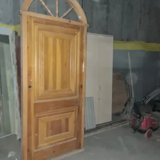 Puerta madera maciza castellana