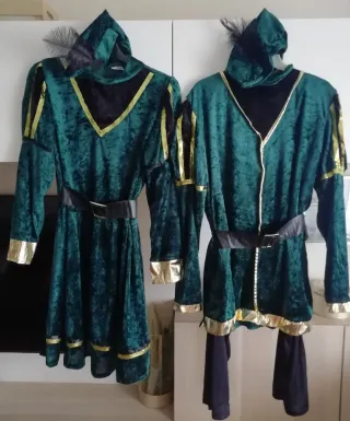 Disfraces de pages con accesorios. Todo 40 euros