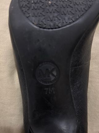 Tacones Michael Kors Negros