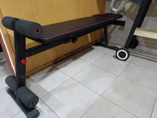 Banco de abdominales y musculación