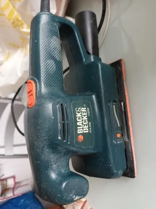 Lijadora Black & Decker KA186 135W