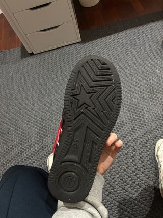 BAPE Zapatillas Negras y Rojas Shark