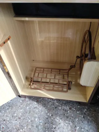 Máquina de coser Wertheim negra