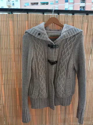 Chaqueta punto Bershka borreguito Talla M