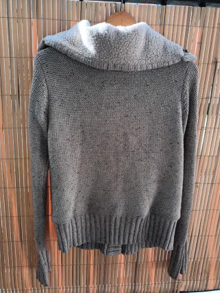 Chaqueta punto Bershka borreguito Talla M