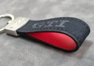 Llavero Vw Golf GTI de Alcántara Accesorio Regalo