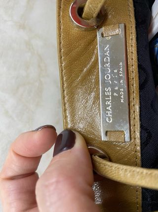 Bolso Charles Jourdan Marrón Dorado Flor