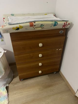 Cambiador madera bebé con cajonera