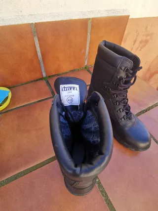 Botas Militares Iturri Gore-Tex Negras