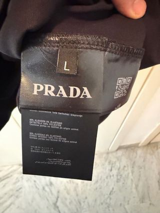 Camiseta Prada Negra Talla M