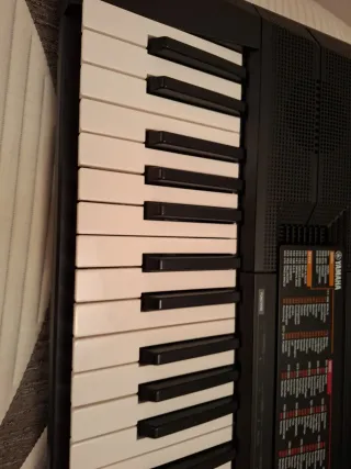 Teclado Yamaha