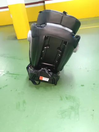 Silla de coche Playxtrem, Revol Fix