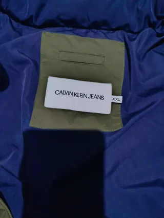 Giubbotto Calvin Klein Jeans verde con cappuccio