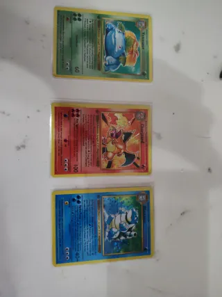 Cartas Pokémon Venusaur, Charizard, Blastoise.prox
