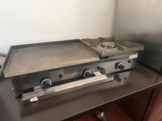 Plancha de 60 con fogón industrial