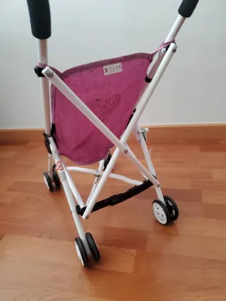 Silla de paseo para niña rosa, nueva sin usar
