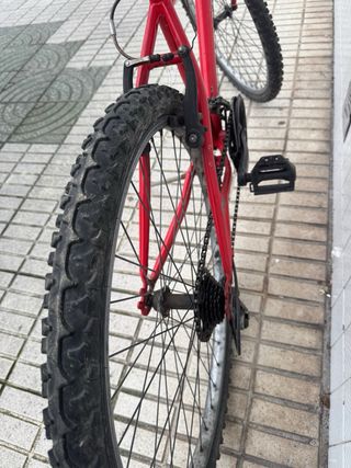 Bicicleta Rueda 26 Roja y Blanca