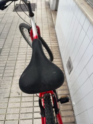 Bicicleta Rueda 26 Roja y Blanca