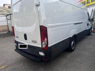 IVECO DAILY 2021 3000 cc automatico